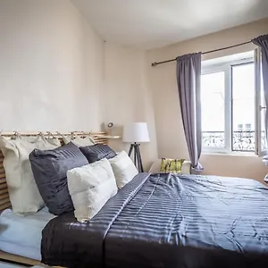 Appartement Petit Havre De Paix De 27m2 à Montmartre Paris